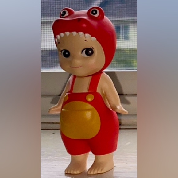 tyrannosaurus - dinosaur series sonny angel - Picture 1 of 3